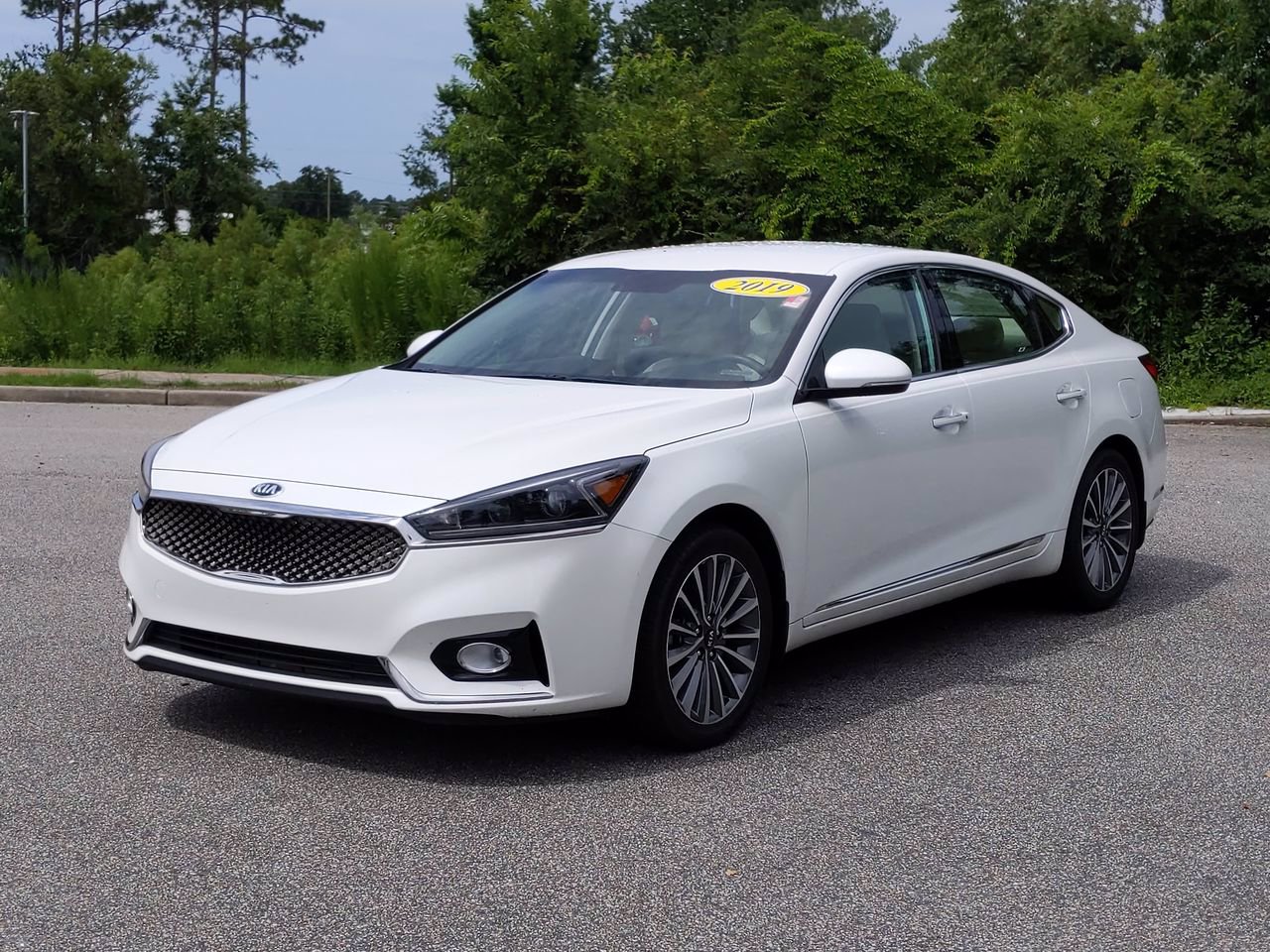 Kia cadenza 2019