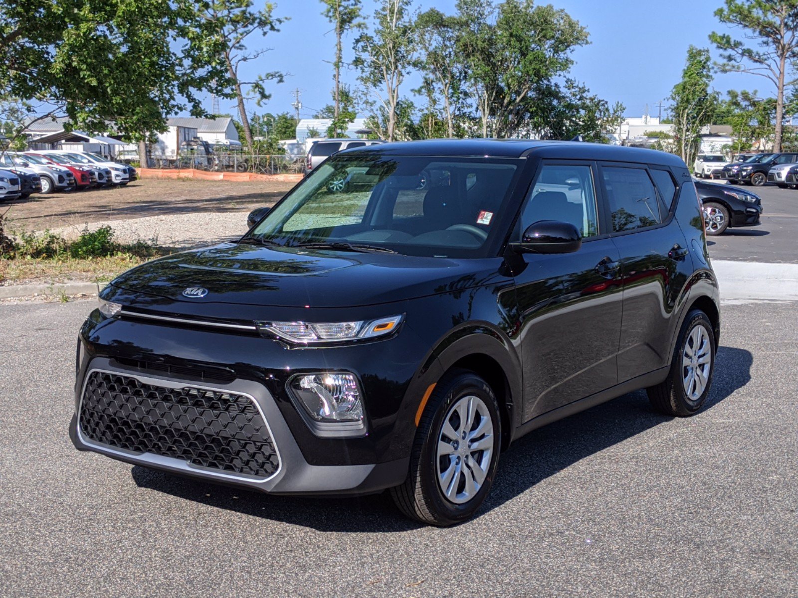 New 2021 Kia Soul LX Hatchback in Wilmington #F3239 | Coastal Kia