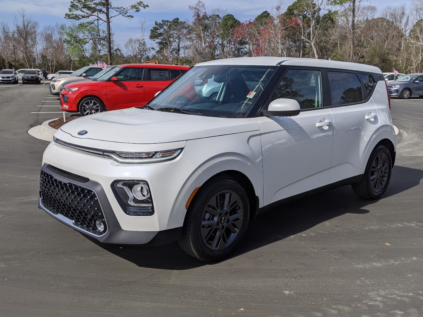 New 2020 Kia Soul EX Hatchback in Wilmington #F2870 | Coastal Kia