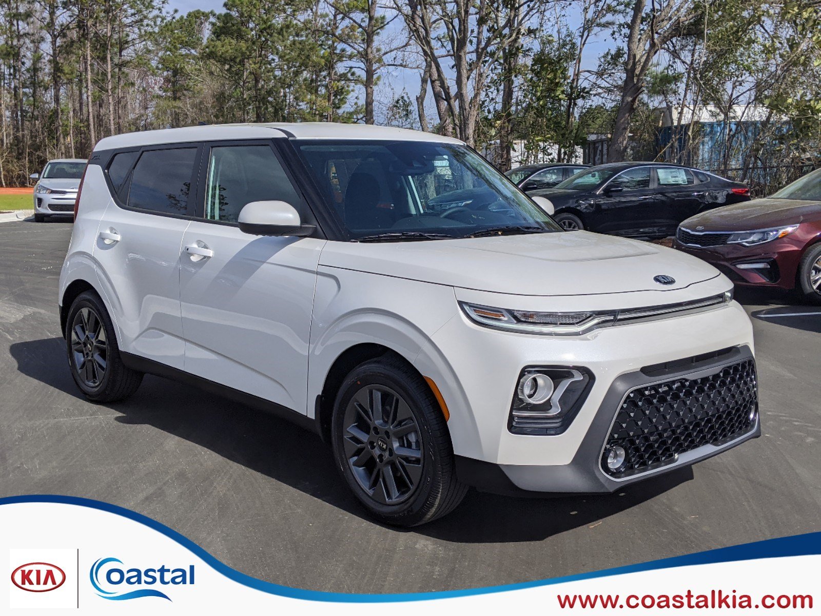 New 2020 Kia Soul EX Hatchback in Wilmington #F2870 | Coastal Kia